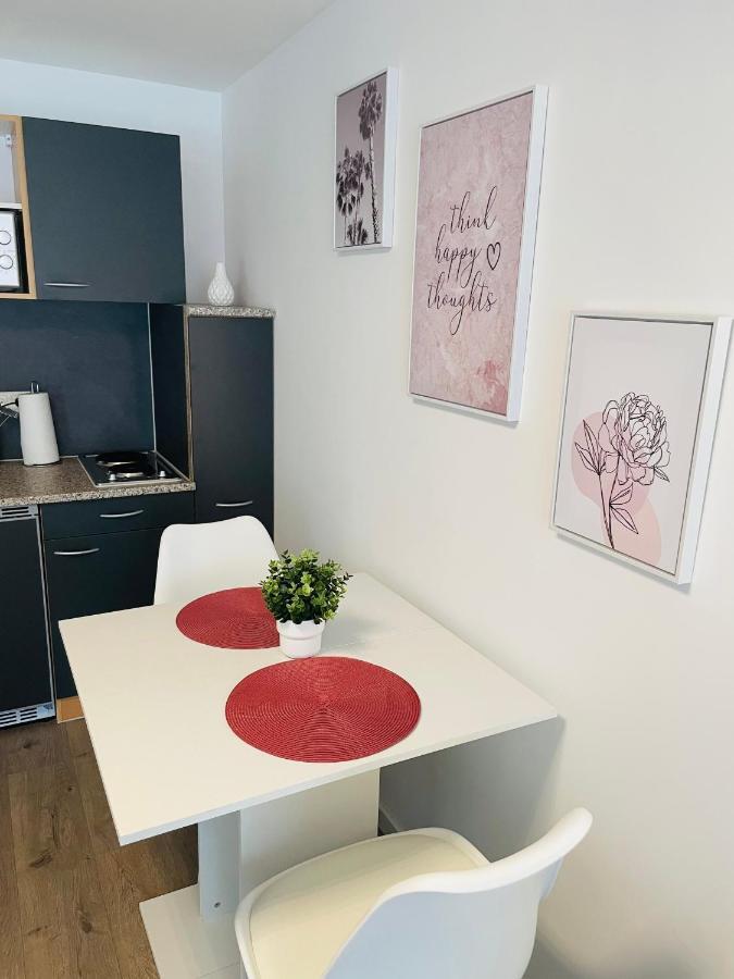 Prime Host Dream Lejlighed Karlsruhe Eksteriør billede